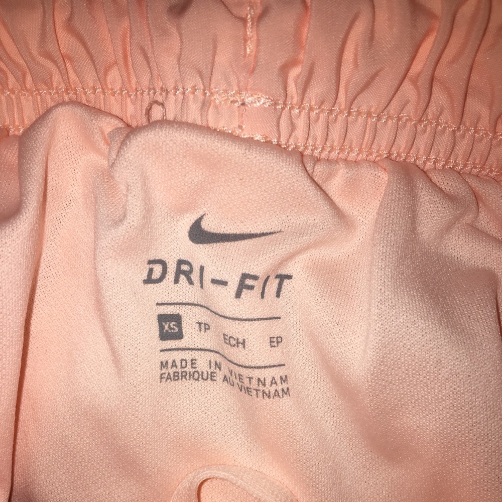 Pink Nike shorts - Picture 2 of 3